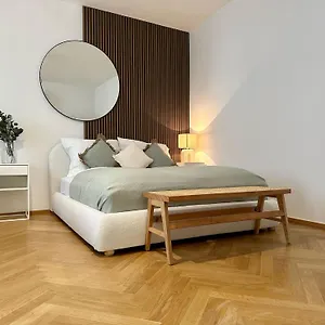 spacious-apartment-near-main-station.vienna-besthotels.com/
